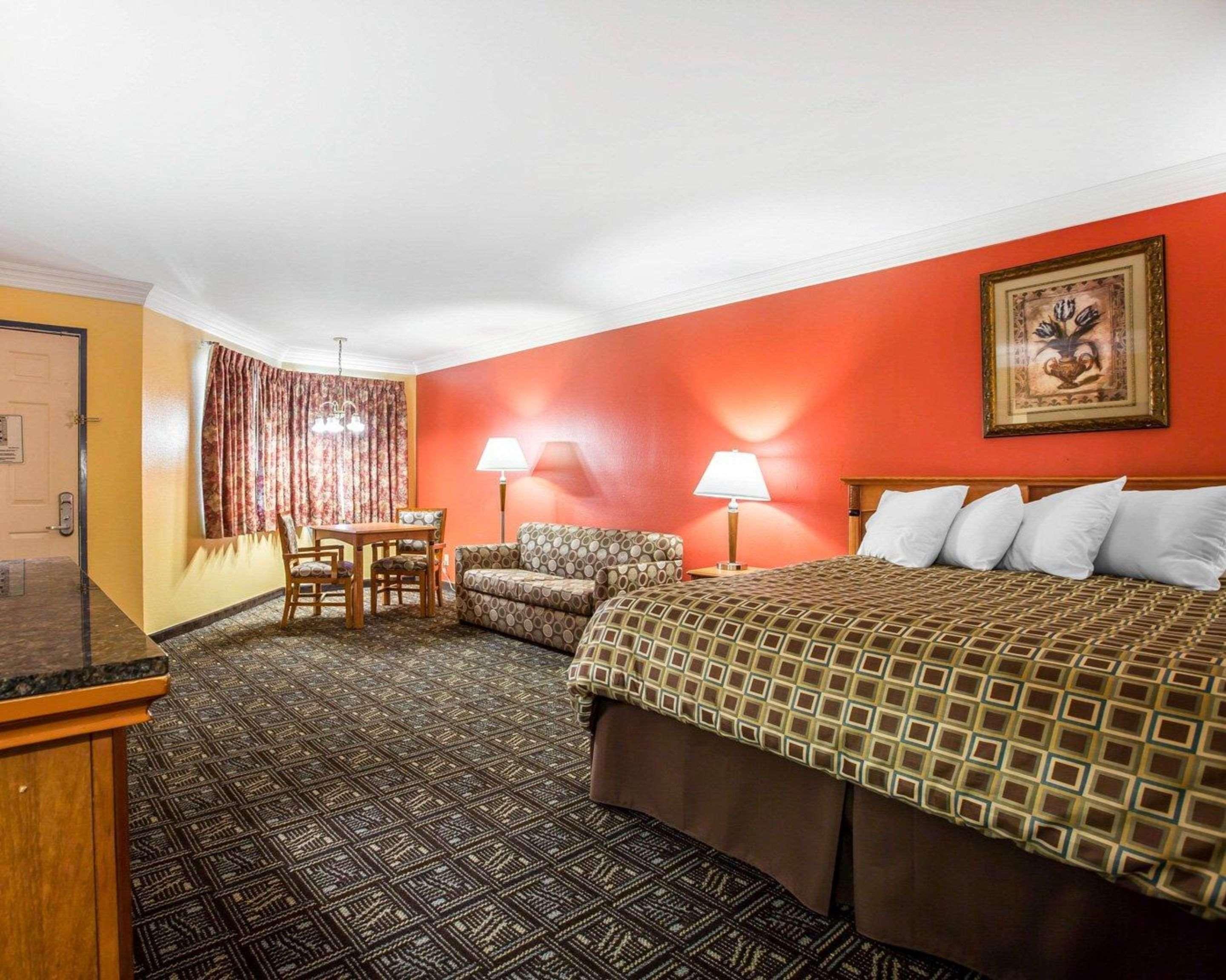 Rodeway Inn Old Town Temecula Exterior foto
