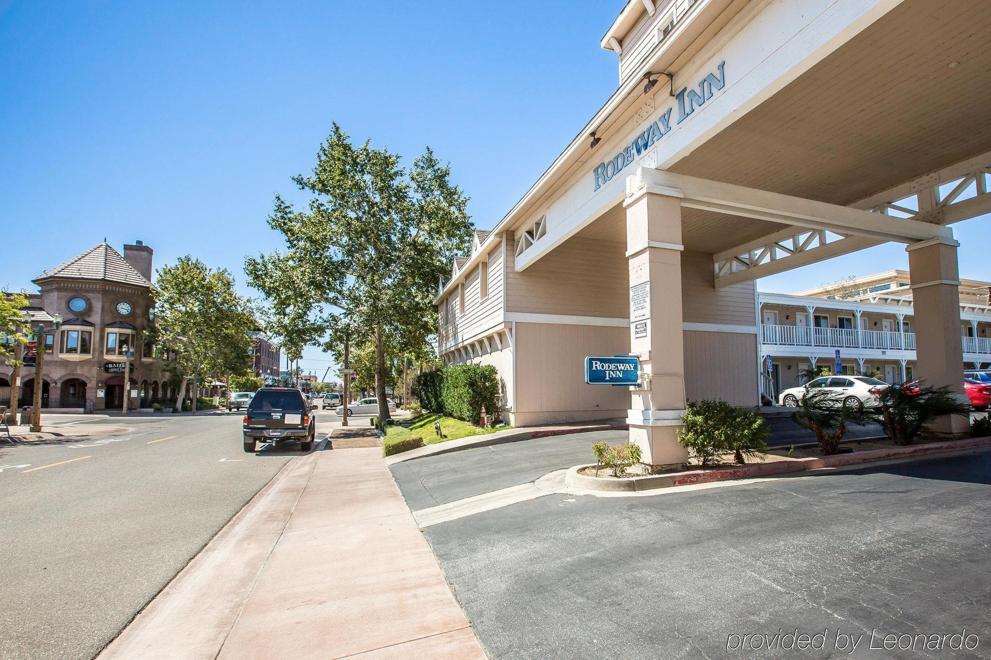 Rodeway Inn Old Town Temecula Exterior foto